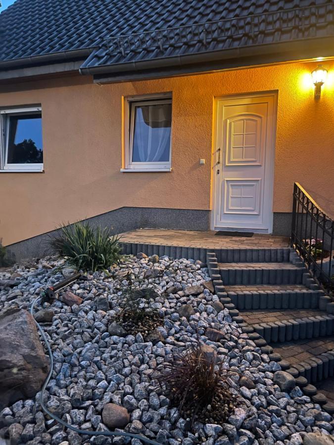 Oase Der Ruhe 1 Apartment Waldsieversdorf Екстериор снимка